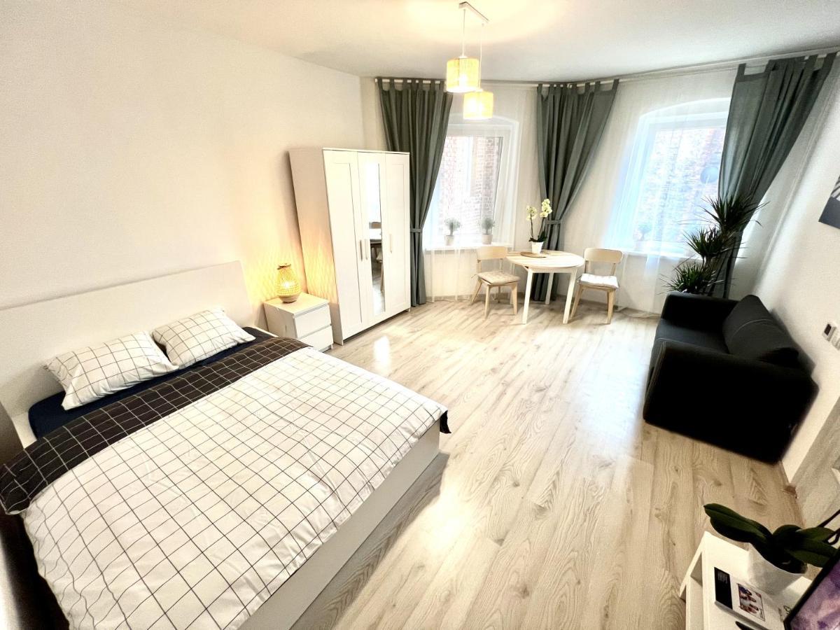New York Apartments - Free Parking Katowice Ngoại thất bức ảnh